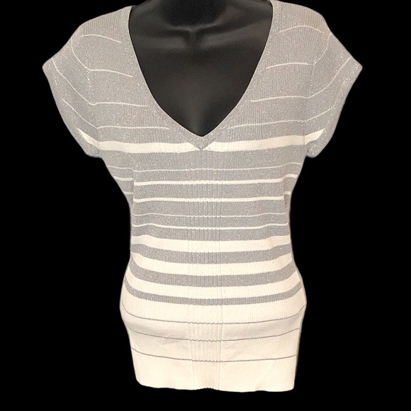 Notations women’s V-neck silver and white shimmer and sparkle sweater top - Picture 3 of 7
